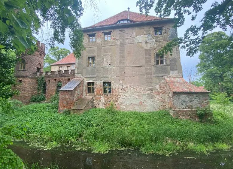 Broniszów Castle, Broniszów, Lubusz Voivodeship, Poland, Poland